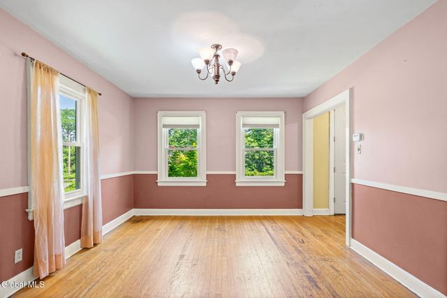 215 Washington Avenue, Scotia, NY 12302