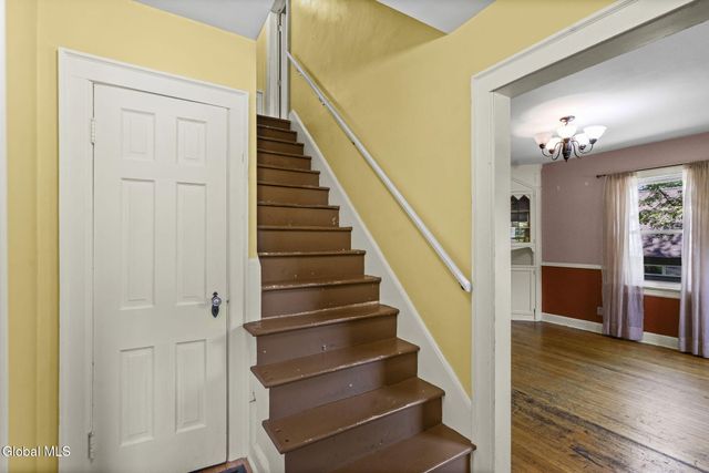 215 Washington Avenue, Scotia, NY 12302