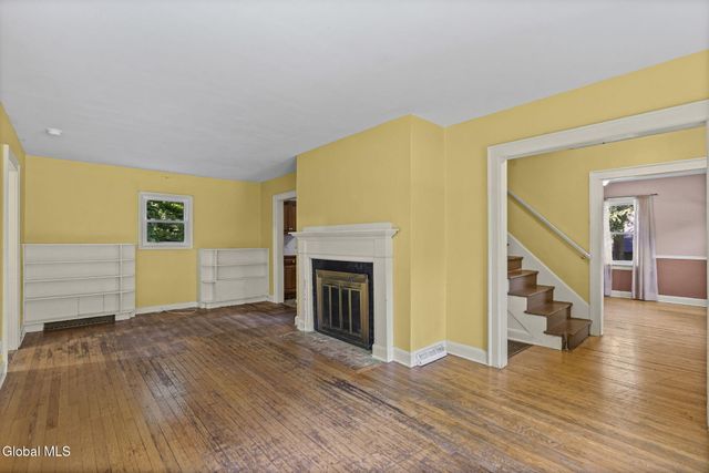 215 Washington Avenue, Scotia, NY 12302