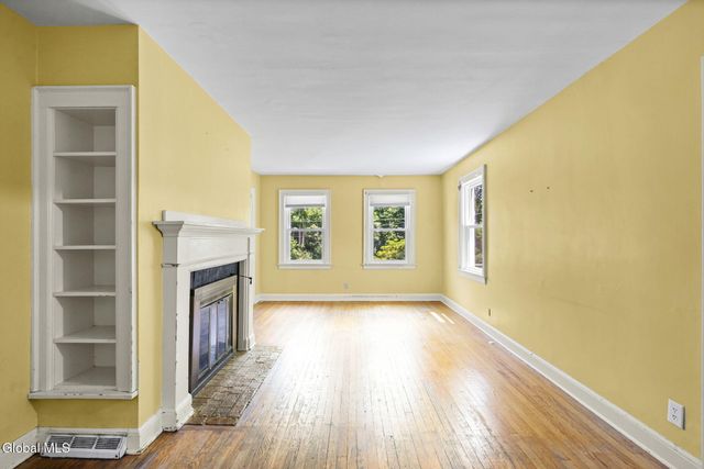 215 Washington Avenue, Scotia, NY 12302