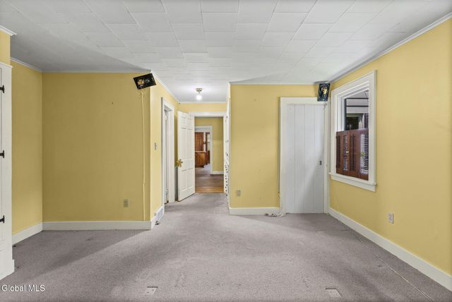 215 Washington Avenue, Scotia, NY 12302
