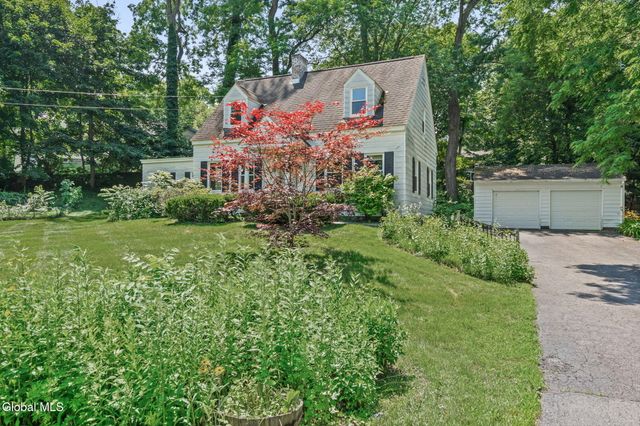 215 Washington Avenue, Scotia, NY 12302