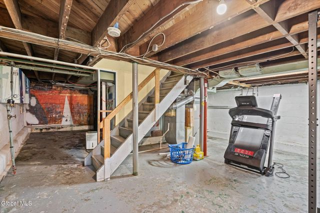 215 Washington Avenue, Scotia, NY 12302