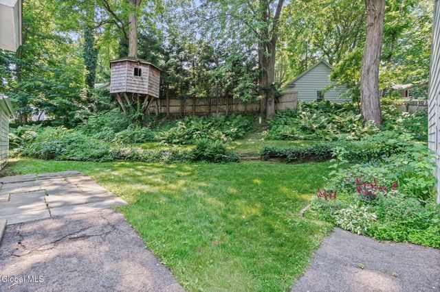 215 Washington Avenue, Scotia, NY 12302