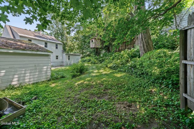 215 Washington Avenue, Scotia, NY 12302