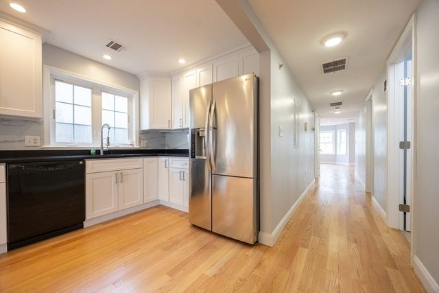 1613 Dorchester Ave 1, Boston, MA 02122