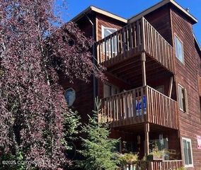 301 Krane Drive, #5, Anchorage, AK 99504