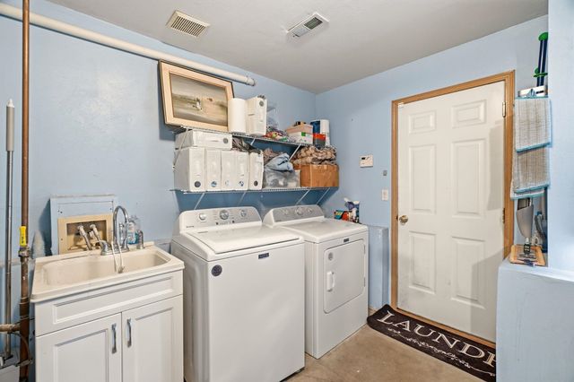 1428 E Sharpsburg Ave, Spokane, WA 99217