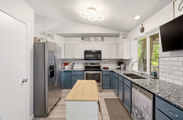 1428 E Sharpsburg Ave, Spokane, WA 99217