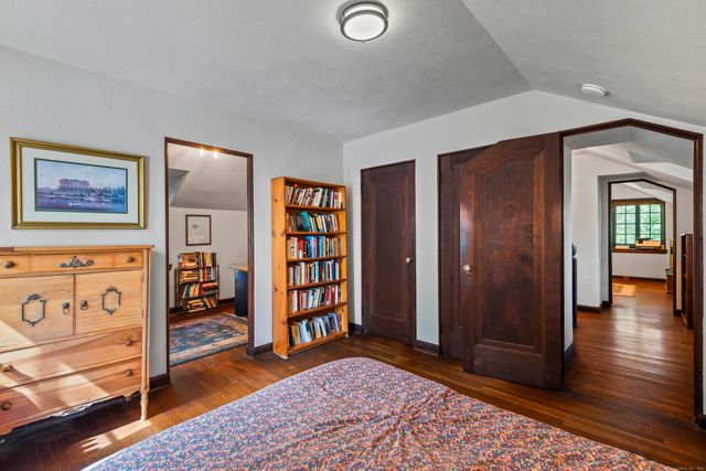 128 Blake Road, Hamden, CT 06517