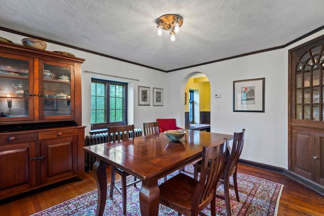 128 Blake Road, Hamden, CT 06517