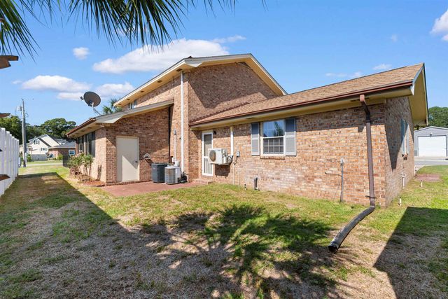 2500 Magnolia Dr., North Myrtle Beach, SC 29582