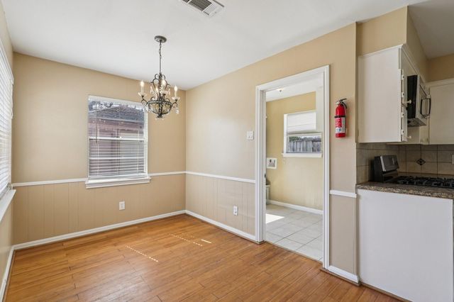 10015 Warwana Road, Houston, TX 77080