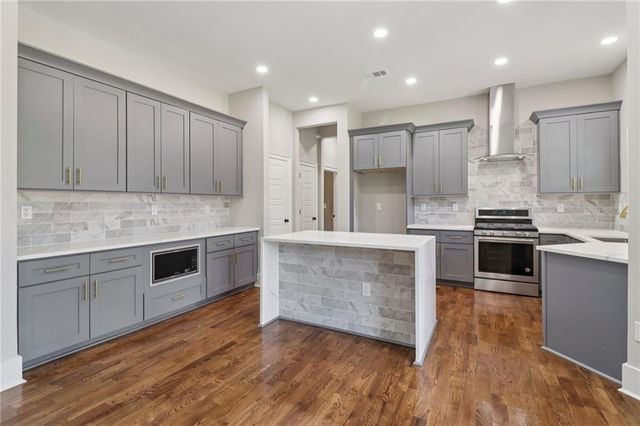 1937 Pucketts Drive SW, Lilburn, GA 30047