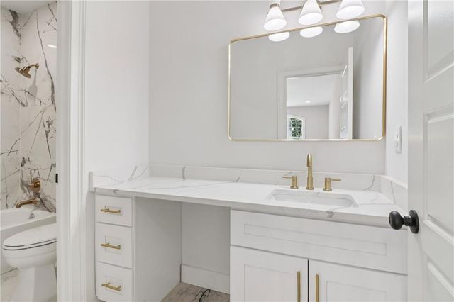 1937 Pucketts Drive SW, Lilburn, GA 30047