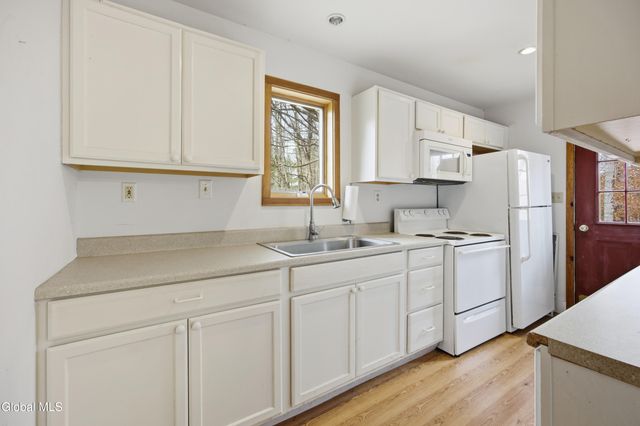 175 Wilton Road, Greenfield, NY 12833