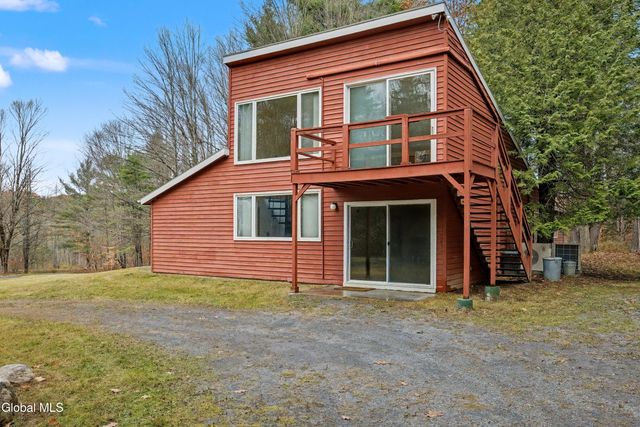 175 Wilton Road, Greenfield, NY 12833