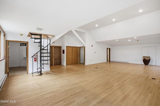 175 Wilton Road, Greenfield, NY 12833