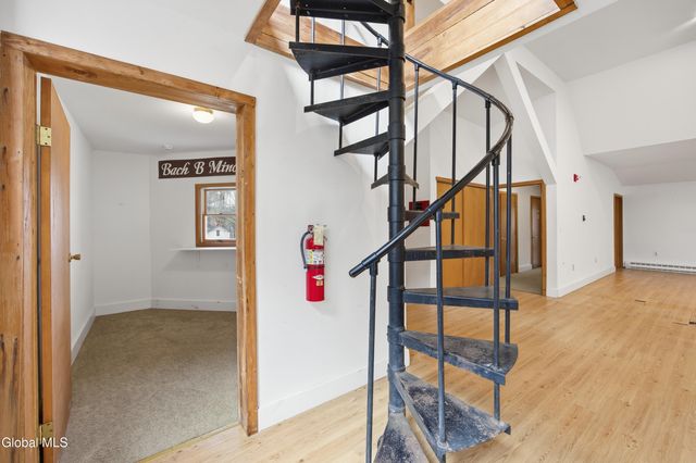 175 Wilton Road, Greenfield, NY 12833