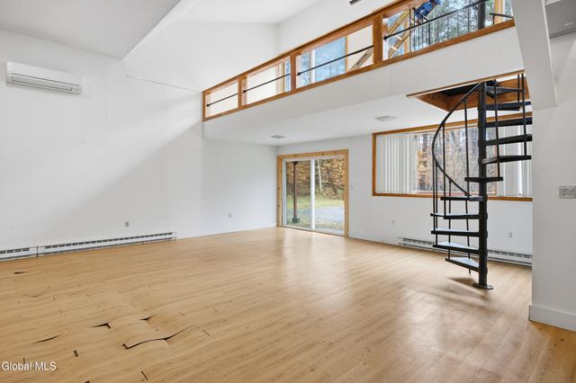 175 Wilton Road, Greenfield, NY 12833