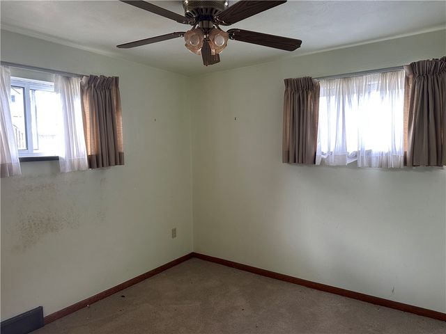 196 Hannahstown Rd, Jefferson Twp, PA 16002