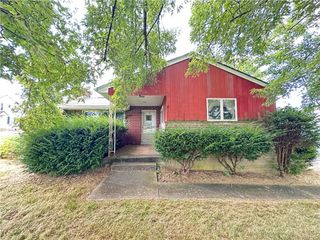 196 Hannahstown Rd, Jefferson Twp, PA 16002