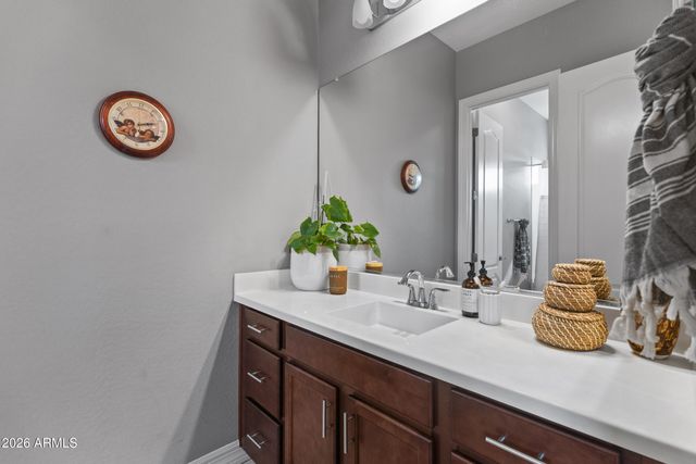 1978 E INDIAN WELLS Drive, Gilbert, AZ 85298