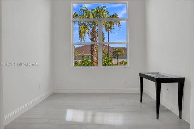 5243 Rivo Alto Cir 5243, Westlake, FL 33470