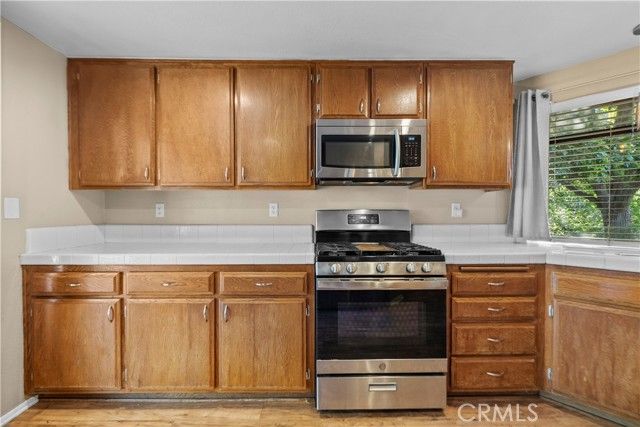 19915 Avenue of the Oaks, Newhall (santa Clarita), CA 91321