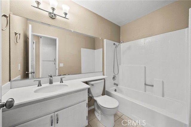 19915 Avenue of the Oaks, Newhall (santa Clarita), CA 91321