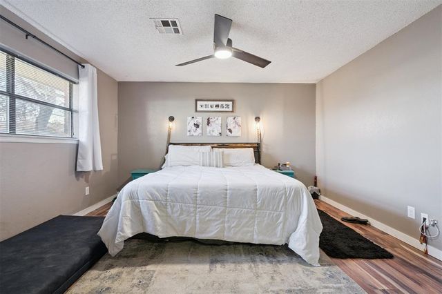 116 Seminole Lane, Yukon, OK 73099