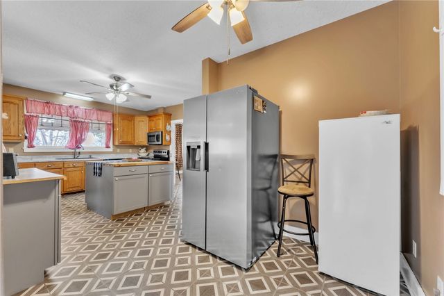 5171 Highway 201, Iva, SC 29655