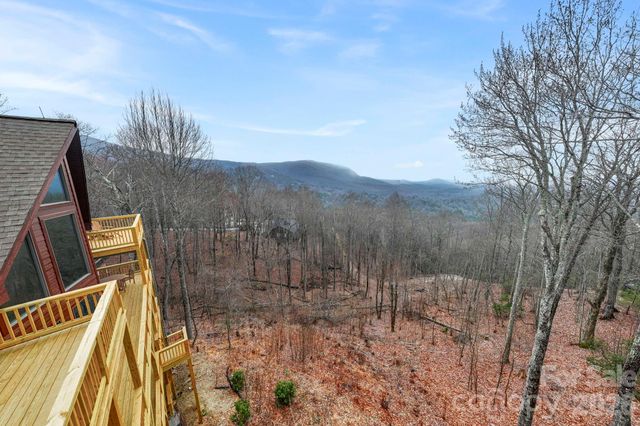 277 Kestrel Court, Sapphire, NC 28774