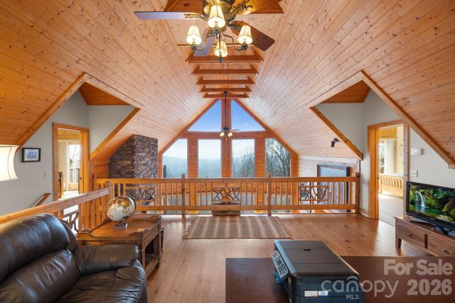 277 Kestrel Court, Sapphire, NC 28774