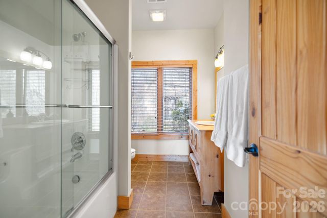 277 Kestrel Court, Sapphire, NC 28774