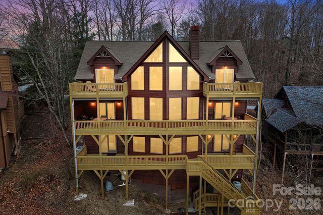 277 Kestrel Court, Sapphire, NC 28774