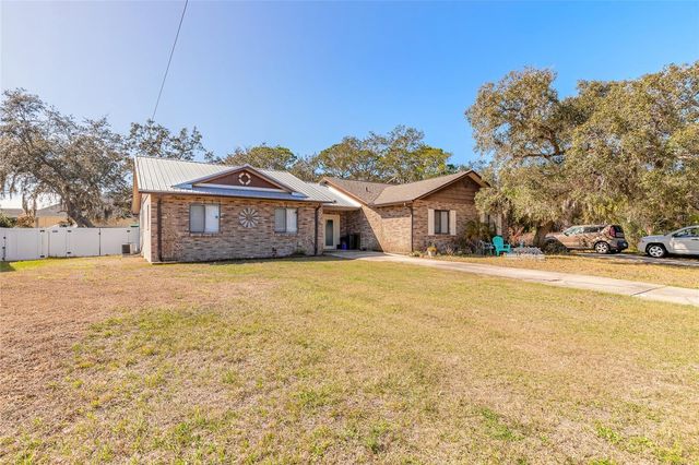 2932 NORDMAN AVENUE, New Smyrna Beach, FL 32168