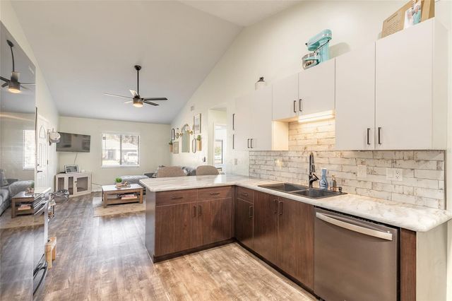 2932 NORDMAN AVENUE, New Smyrna Beach, FL 32168