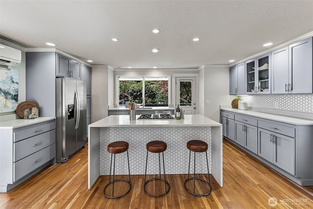 4518 49th Avenue S, Seattle, WA 98118