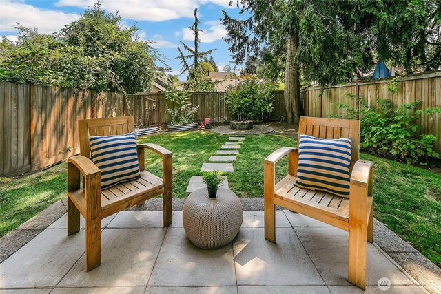4518 49th Avenue S, Seattle, WA 98118