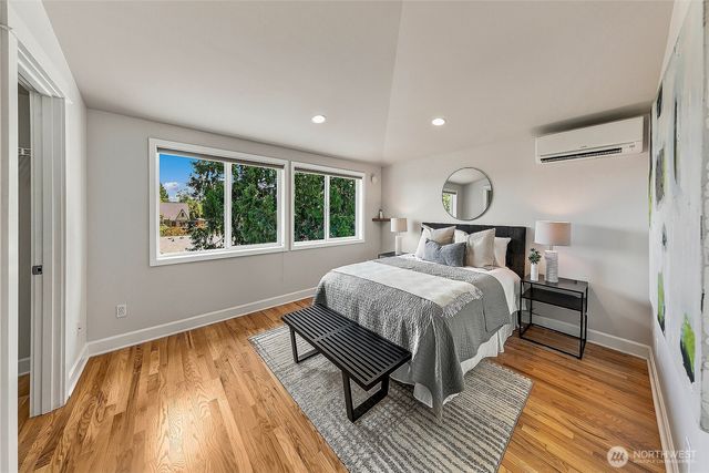 4518 49th Avenue S, Seattle, WA 98118