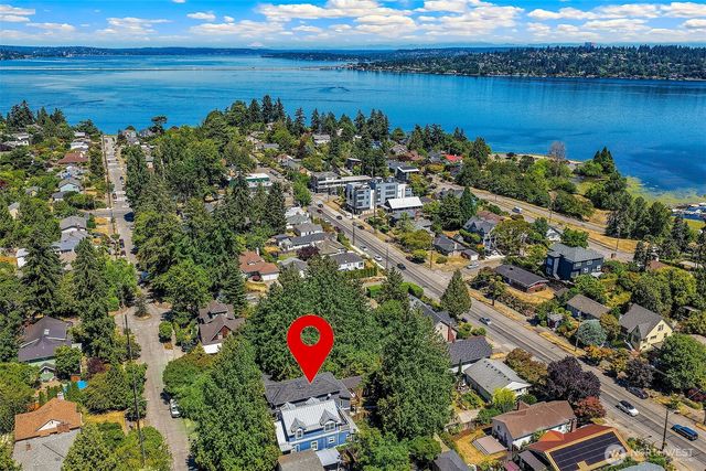 4518 49th Avenue S, Seattle, WA 98118