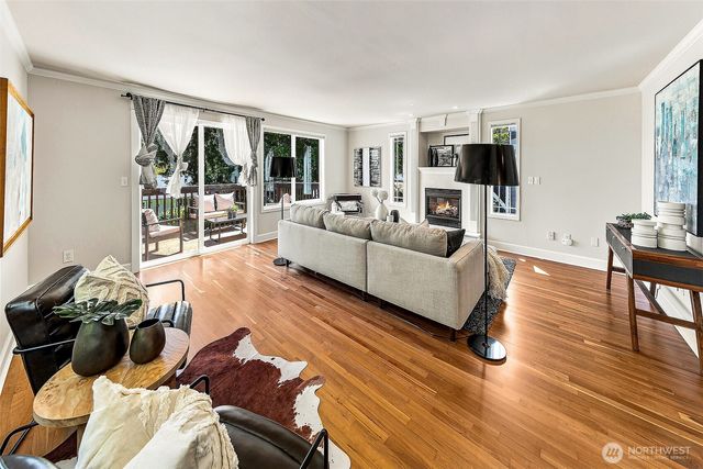 4518 49th Avenue S, Seattle, WA 98118