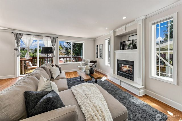4518 49th Avenue S, Seattle, WA 98118