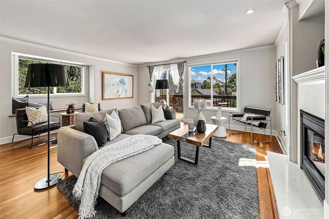 4518 49th Avenue S, Seattle, WA 98118