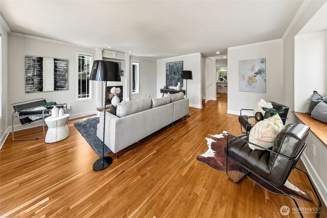 4518 49th Avenue S, Seattle, WA 98118