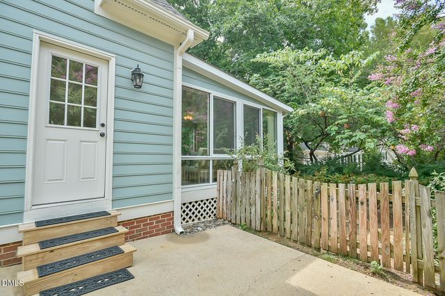 400 Nantucket Drive, Cary, NC 27513