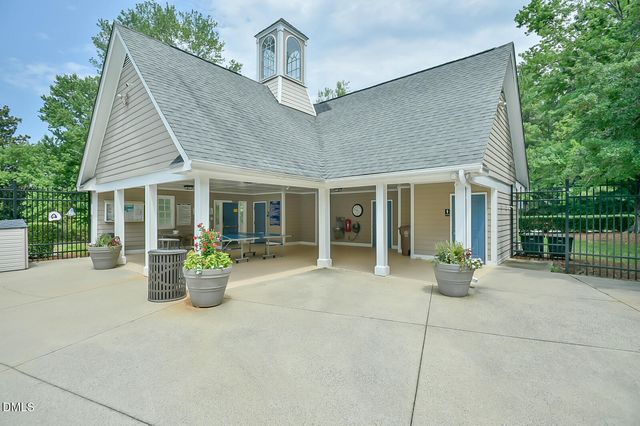 400 Nantucket Drive, Cary, NC 27513