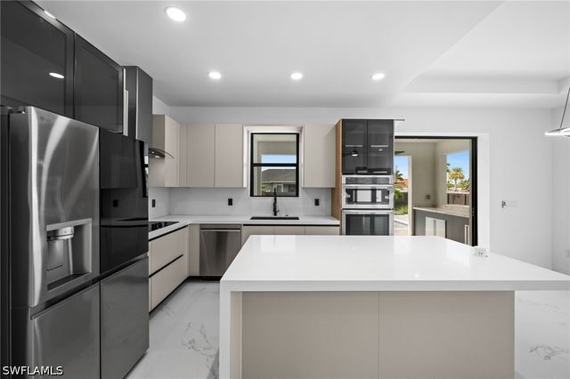 1609 NW 16TH TER, Cape Coral, FL 33993