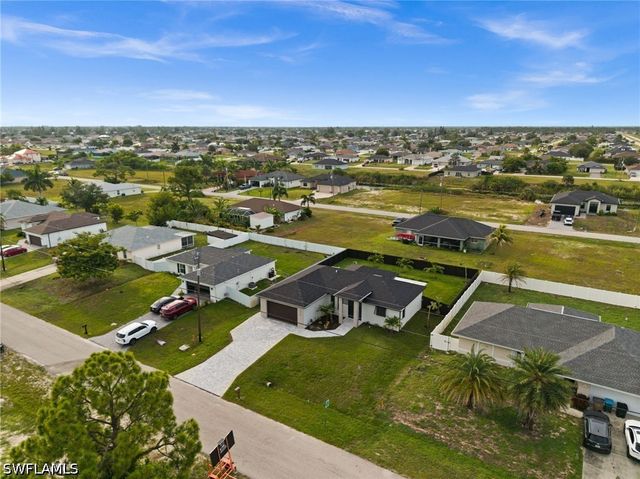 1609 NW 16TH TER, Cape Coral, FL 33993